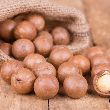 Macadamia Nuts - In Shell (Whole) (2 Lb)
