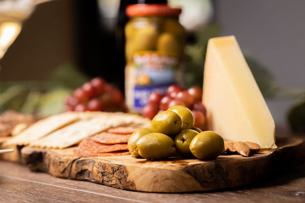 Santa Barbara 3Pk Cajun Style Olives 4.25Oz
