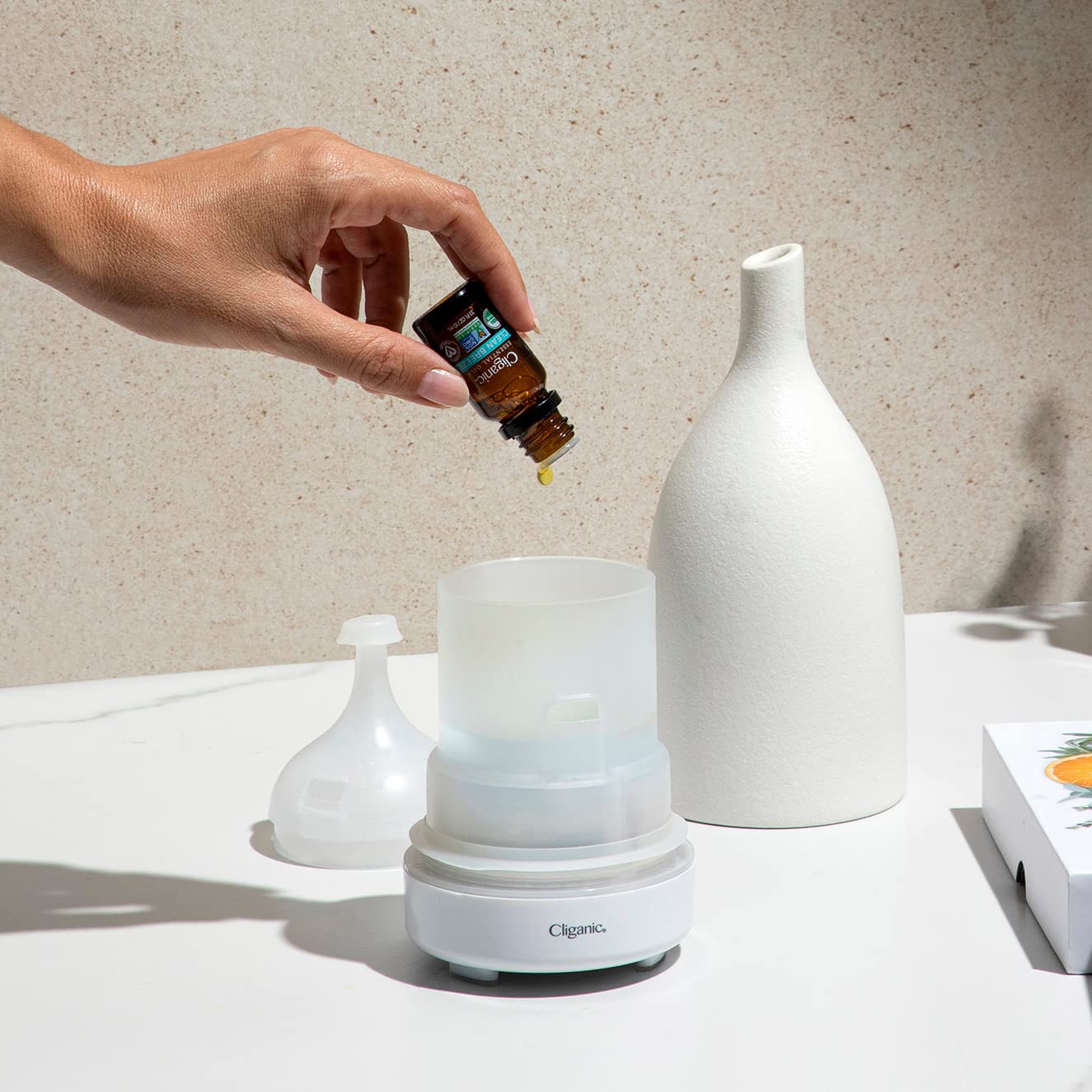Cliganic Organic Essential Oils Blend In The Wild