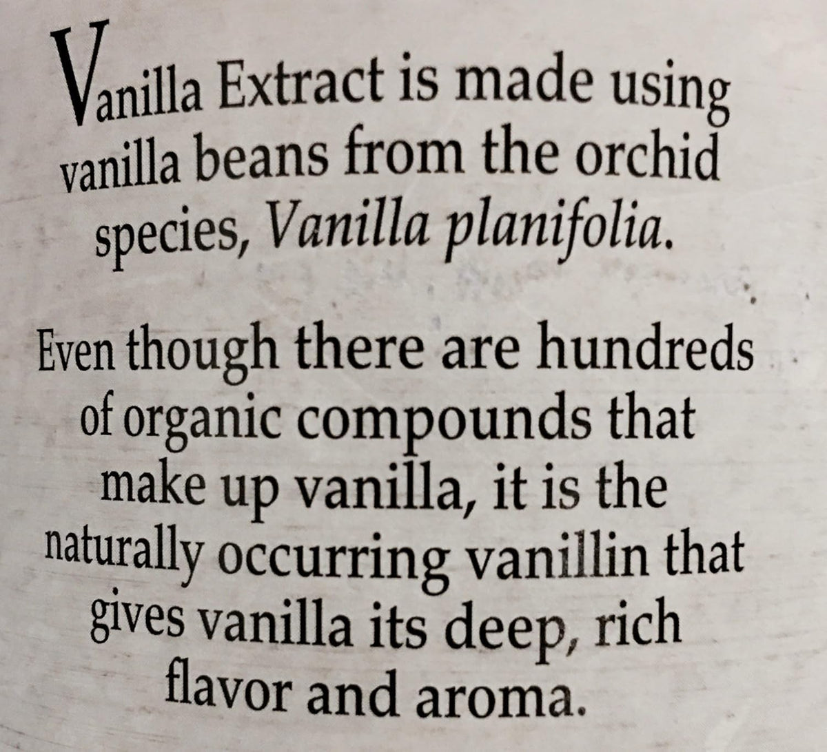 Kirkland Signature Pure Vanilla Extract - 16 Ounces - Natural Flavoring for Baking and Cooking