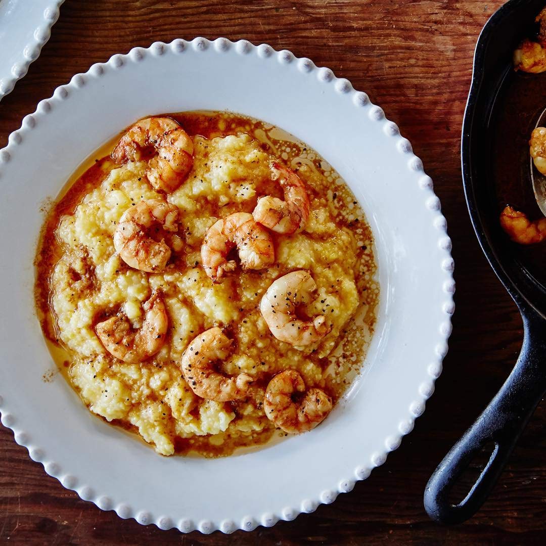 Charleston Favorites Stone Ground Grits - Yellow 2 Lbs