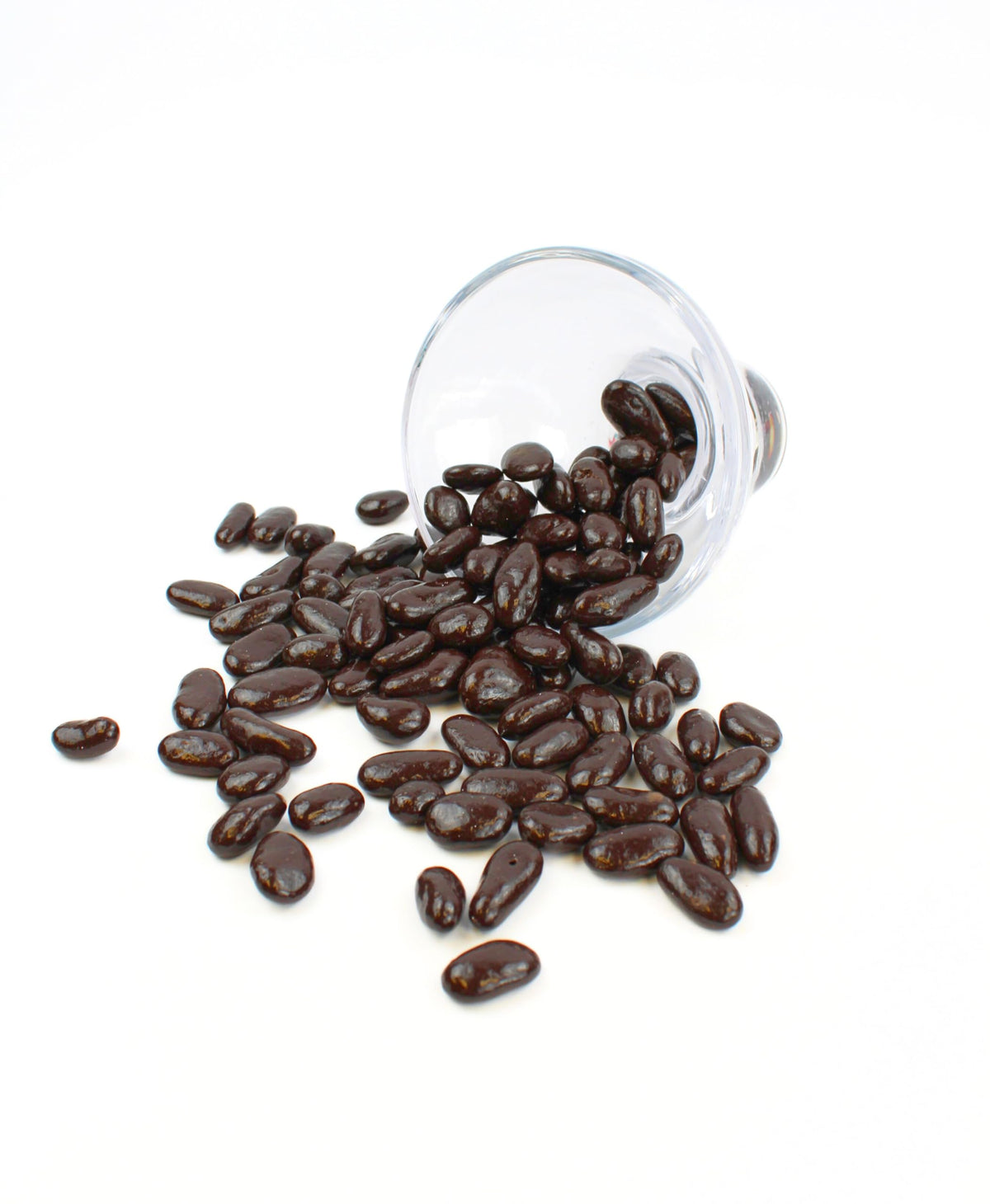 Dark Chocolate Covered Raisins, Bulk Chocolate Covered Plump Candy Raisins By Queen City Candy Cave (8 Oz)