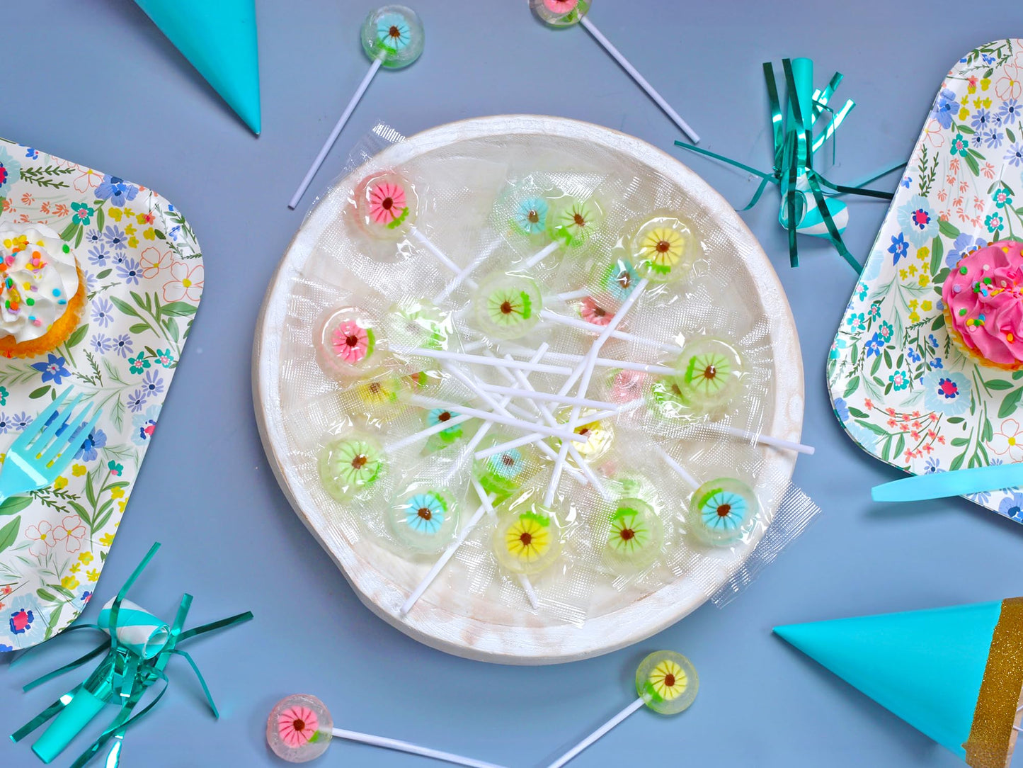 Flower Candy Lollipops - Individually Wrapped Suckers Bulk - Net Wt 8Oz (Approx. 29 Pops)