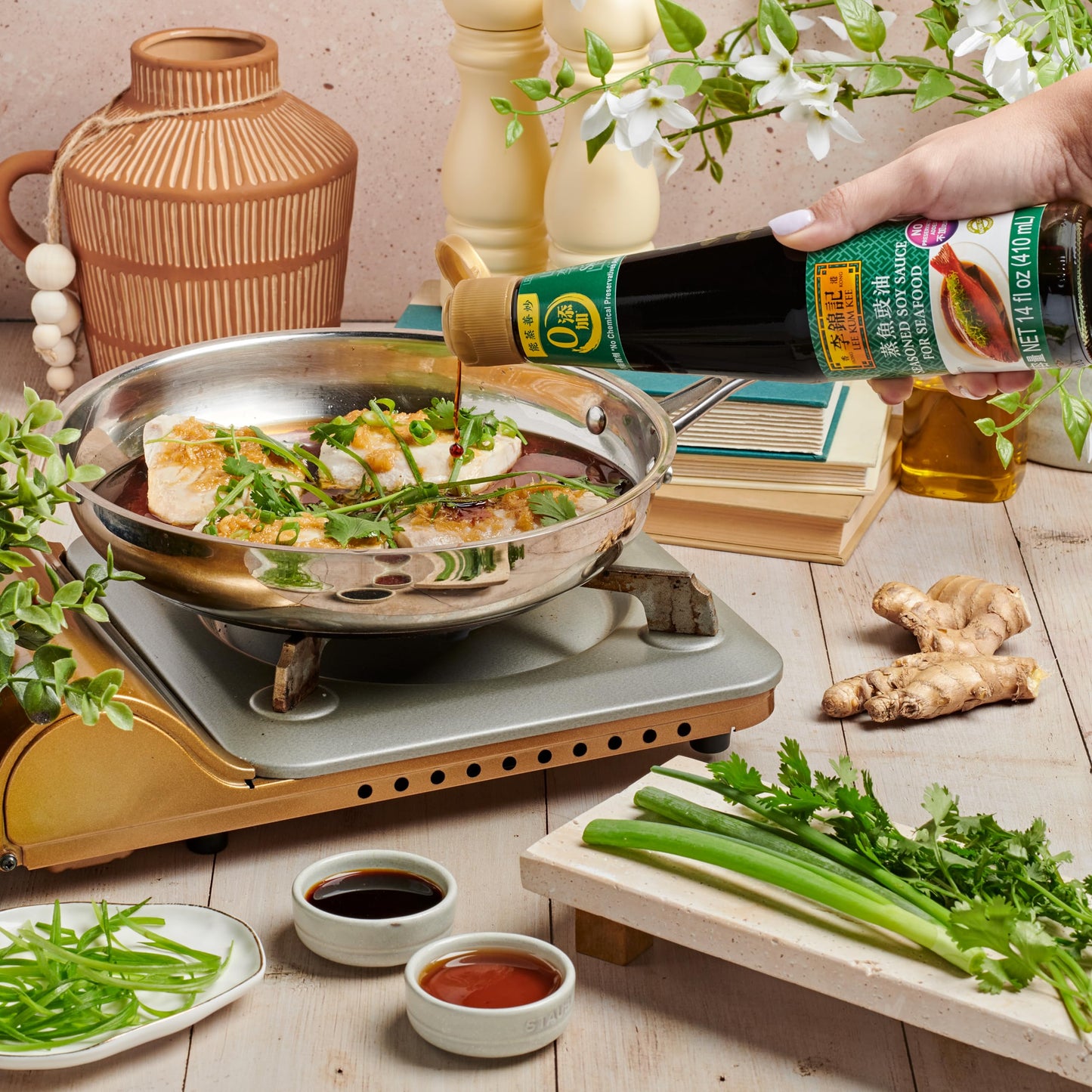 Lee Kum Kee Seasoned Soy Sauce For Seafood