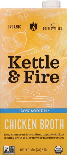 Kettle & Fire Organic Low Sodium Chicken Broth, 32 OZ (Pack of 4)