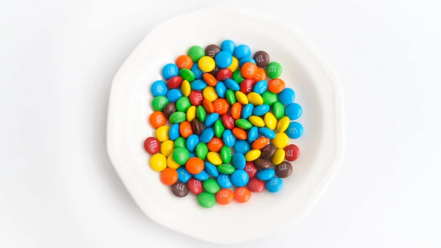 M&M'S Milk Chocolate Fun Size Packets Bulk Box (Pack Of 60) (Approx. 2.2Lb)