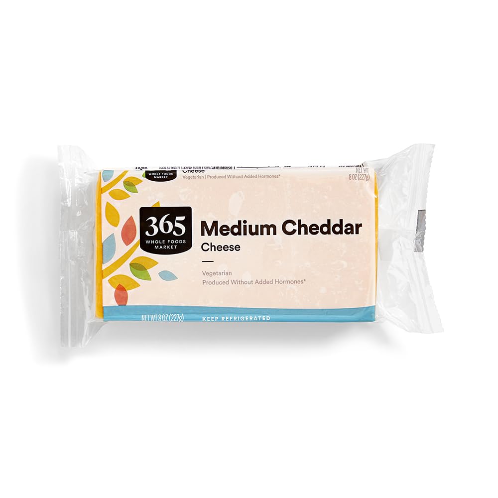 365 Everyday Value, Medium Cheddar Bar, 8 oz