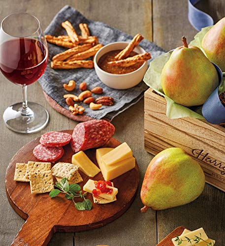 Harry & David Signature Pear, Nut, And Cheese Gift Basket - Grand, Best Pears, Gourmet Cheese S, Luxury Food Gifts, Gift Basket For Cheese Lovers