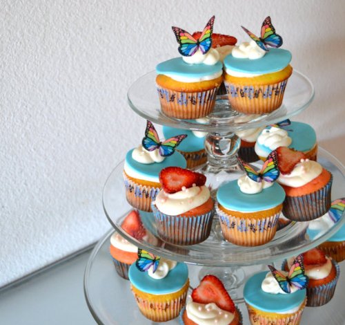 Sugar Robot Inc. Edible Butterflies Cake Toppers, Wafer, 1.5-1.75 inches, Rainbow Monarch