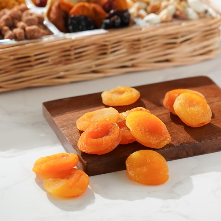 Broadway Basketeers Dried Fruit Gift Tray, Gift Box Arrangements And Healthy Gourmet Gift Basket For Birthday, Appreciation, Thank You, Families, Father'S Day (2.5Lbs)