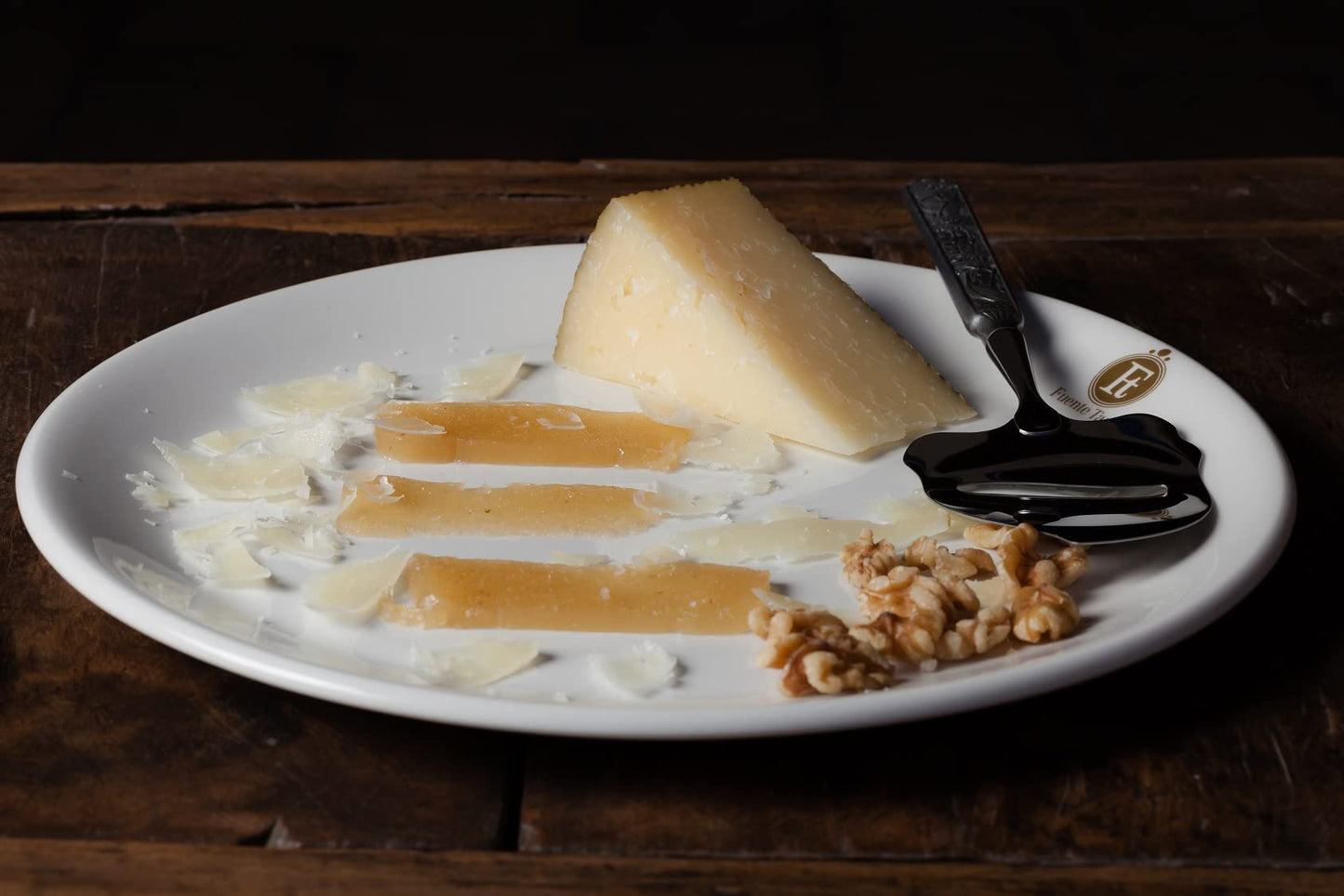 Manchego Reserve (Extra Aged) - Whole Wheel (7 lb) | Authentic Spanish Sheeps Milk Cheese  12 Months Aged