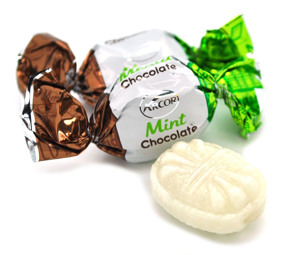 Sweetgourmet Premium Chocolate Filled Mints  Arcor Hard Candy  2 Pound