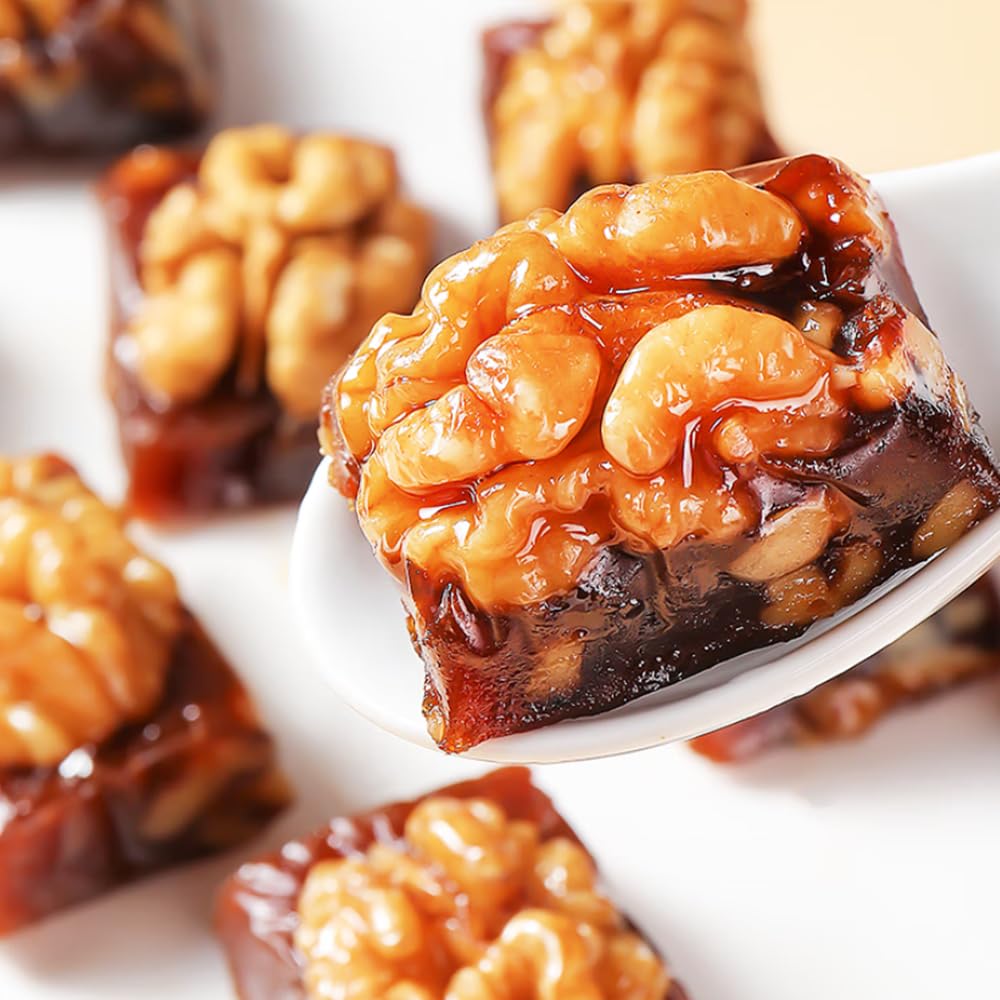 SIJIYUNLI Walnut and Hawthorn Cake, Soft, Glutinous Snack, 250g/8.81oz