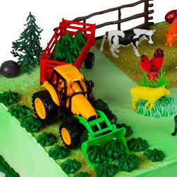 Farm Animals with Tractor Cake Kit