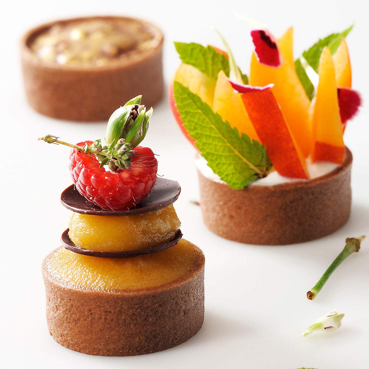 Pastry Chefs Boutique Mini Round Chocolate Tart Shells, Straight Edges, 1.61, 245 Count