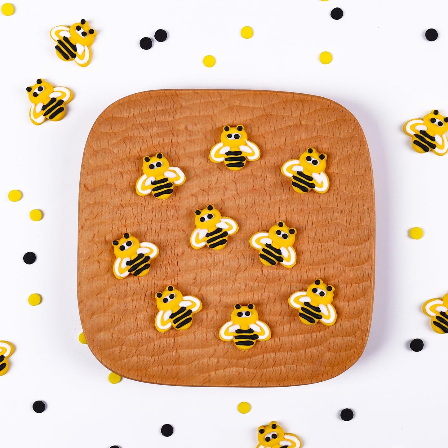 Milovin Edible Bee Cake Decorations, 16 pcs for Cupcakes, Ice Cream, Cookies, Macaron - Yellow Bee