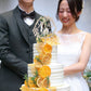 ZHUOWEISM Wooden Cake Topper - Mr & Mrs with Leaves Wreath - Small Size - Design 1 - Ideal for Weddings and Parties