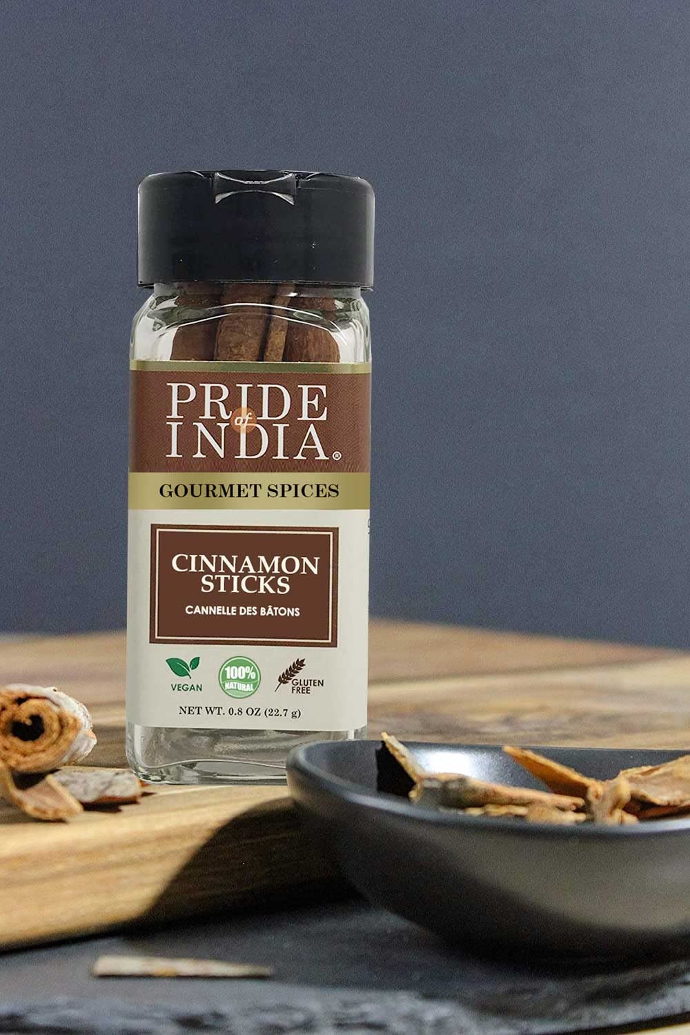 Pride Of India | Cinnamon Bark Whole 0.8 Oz (22.67 Gm) Small Dual Sifter Bottle | Freshly Sourced From India | Gourmet Whole Spi