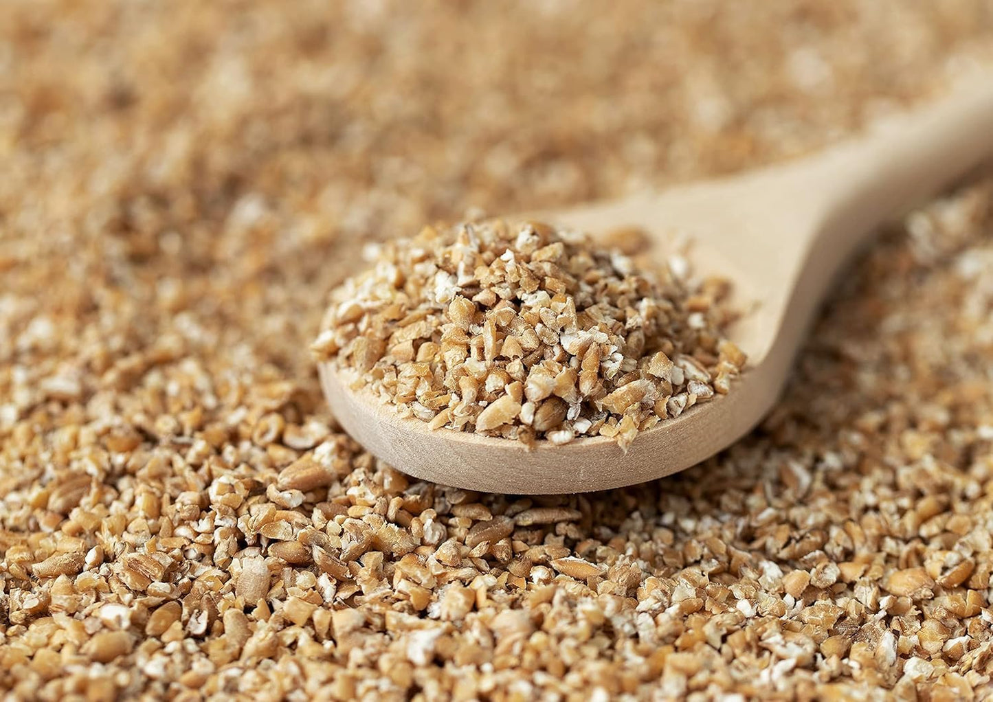 Food To Live - Organic Cracked Wheat Berries, 18 Pounds - Non-Gmo. Cleaned, Crushed & Sifted Hard Red Winter Groats. Raw, Vegan,