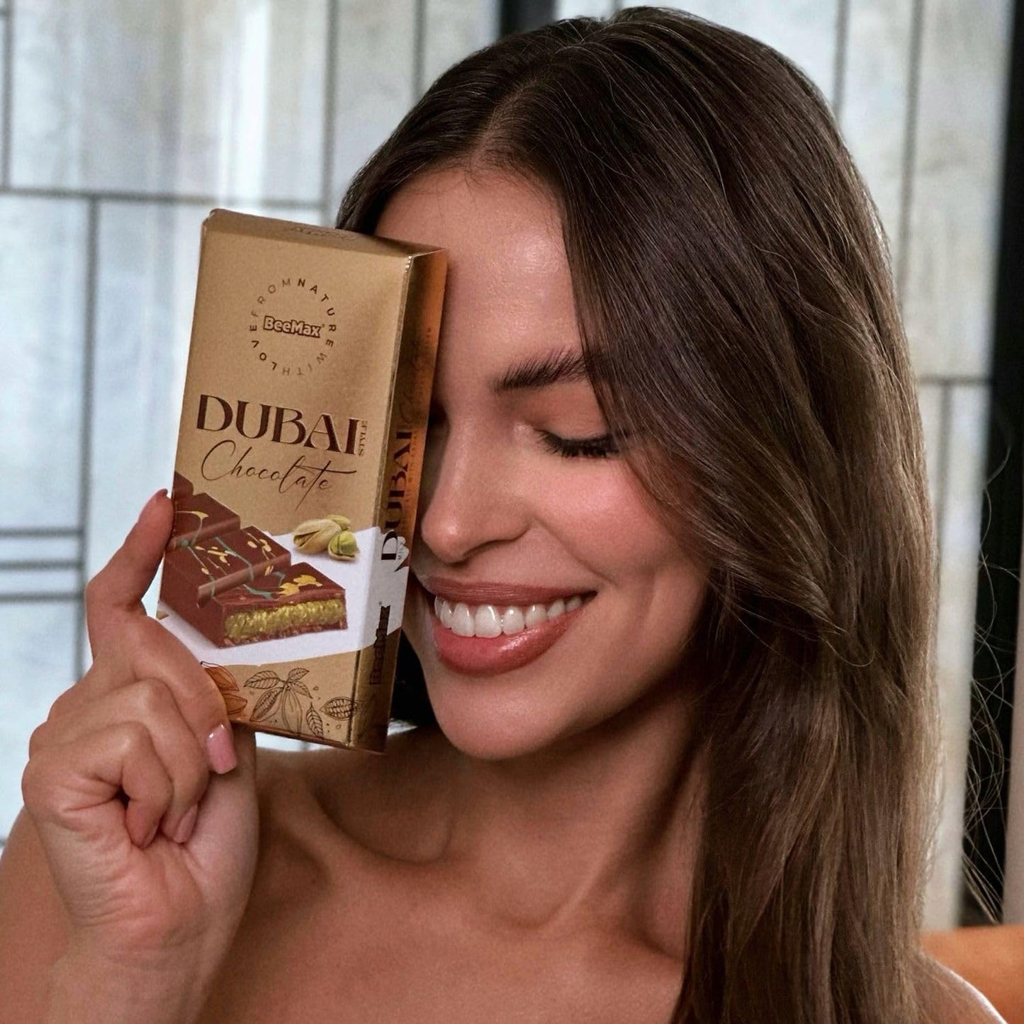 Authentic Dubai-Style Chocolate Bar | 7 oz of elegant Middle Eastern Indulgence | enhanced Milk Chocolate  Golden Kadayif Crisps  Velvety Tahini & Hand-Harvested Pistachios - Imported from Turkey