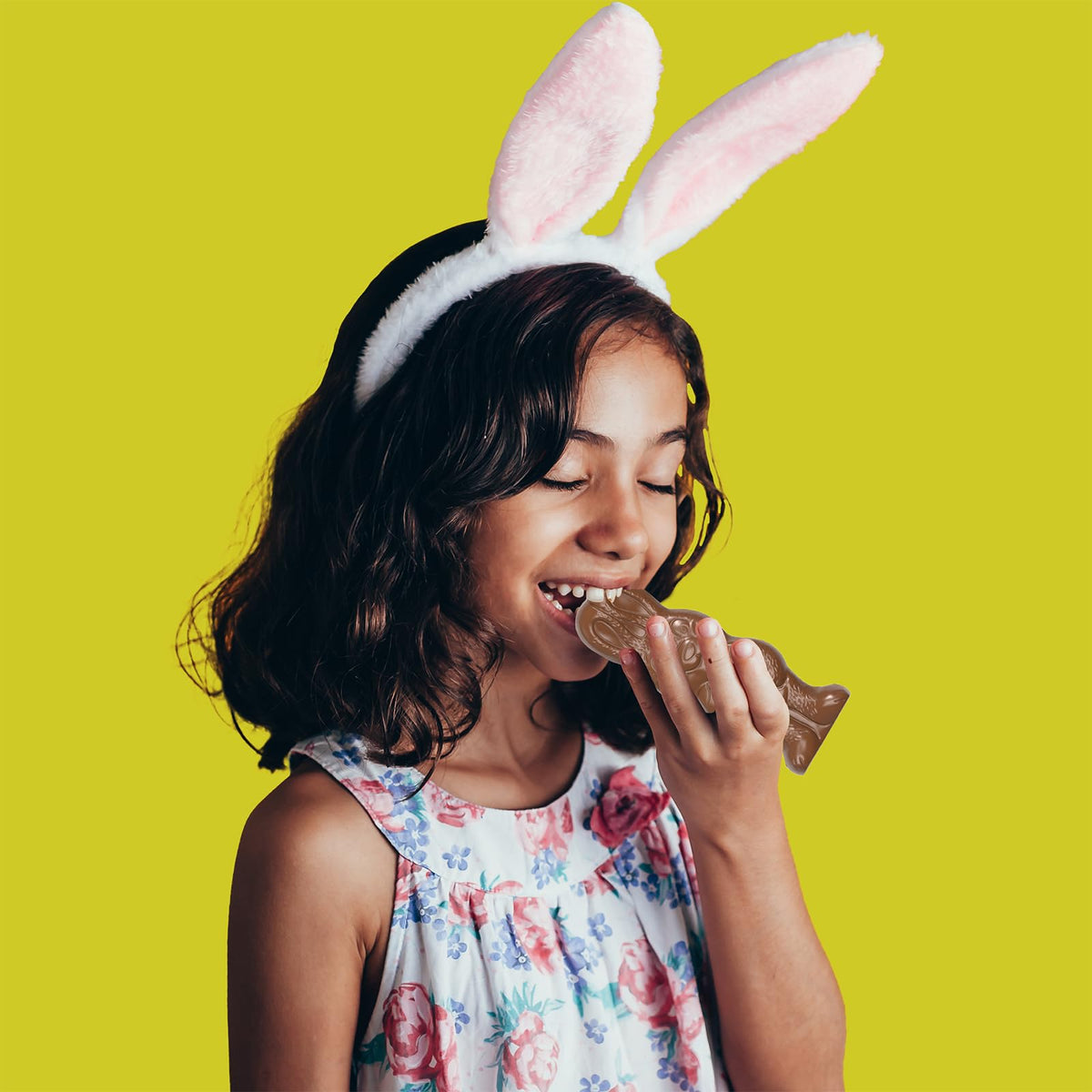 Fruidles Chocofluff Easter Bunny  , Marshmallow-filled, 3.8 oz Chocolate Bar, 24-Pack, Kosher Certified