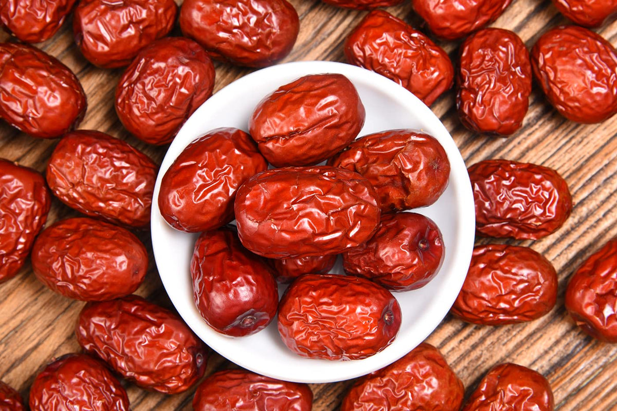 ULTHMOK Premium Jujube Red Dates - 1LB (453g), 100% Natural Dried Fruit, Big & Delicious