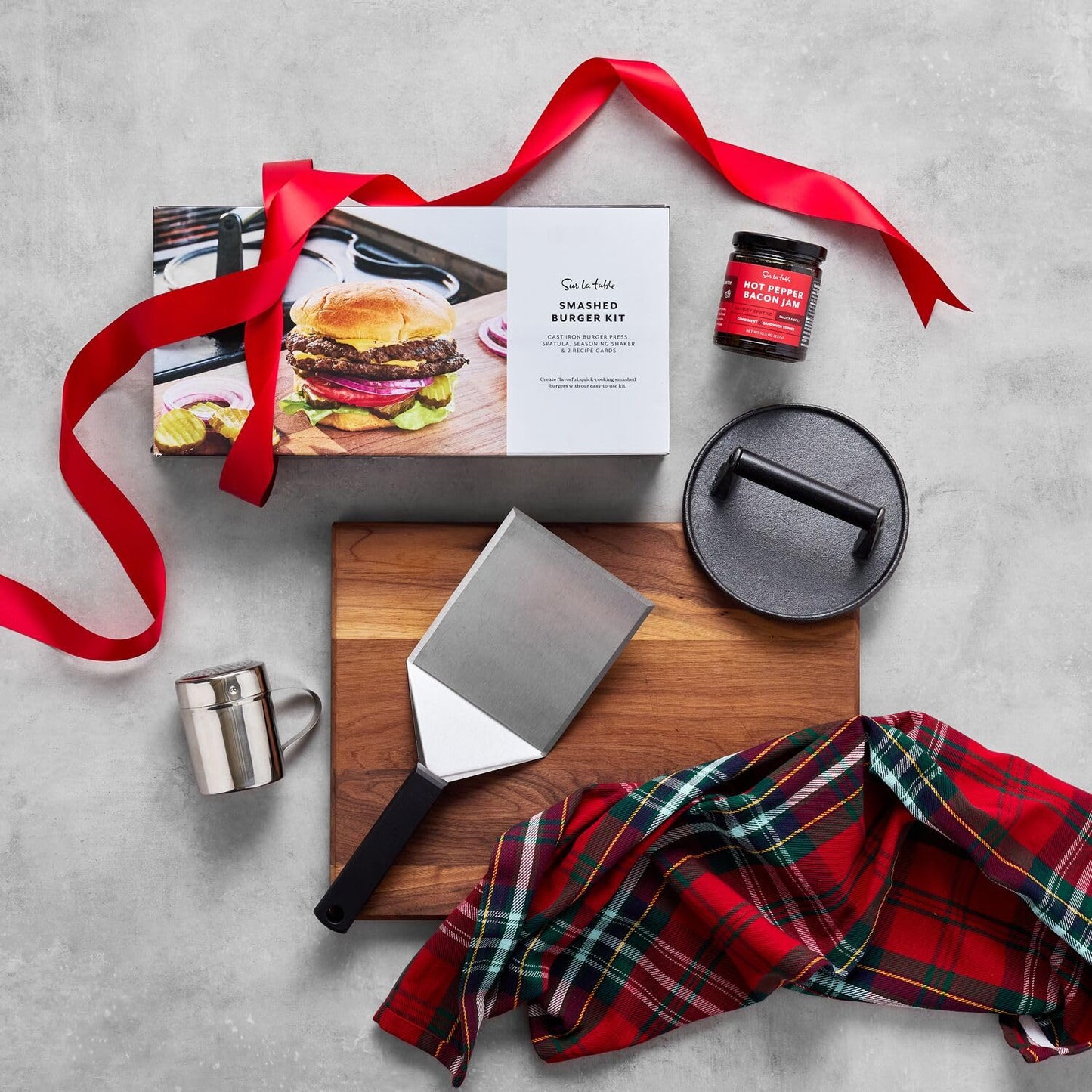 Sur La Table Smash Burger Kit  Black