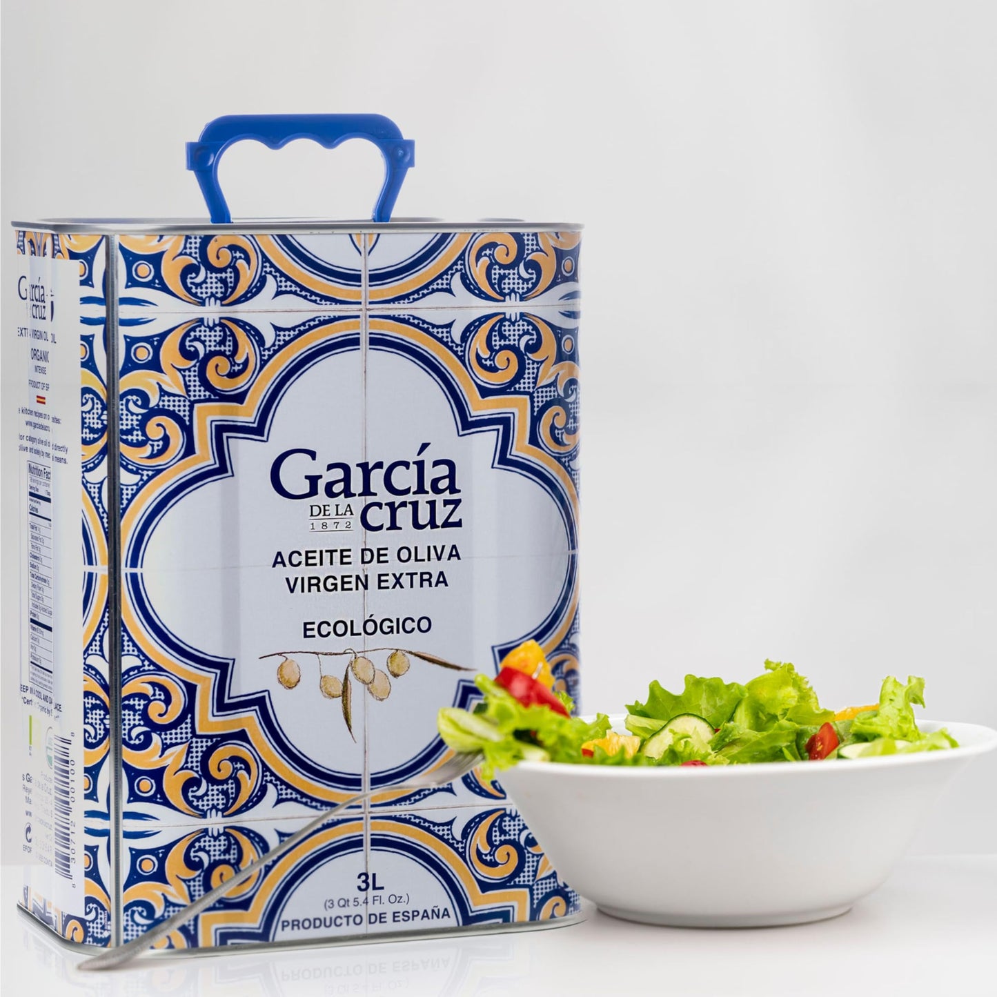 Garc  A De La Cruz - Organic Extra Virgin Olive Oil, Master Miller Premium Oil, Almond And Tomato Tones, Smooth Body, Sourced In