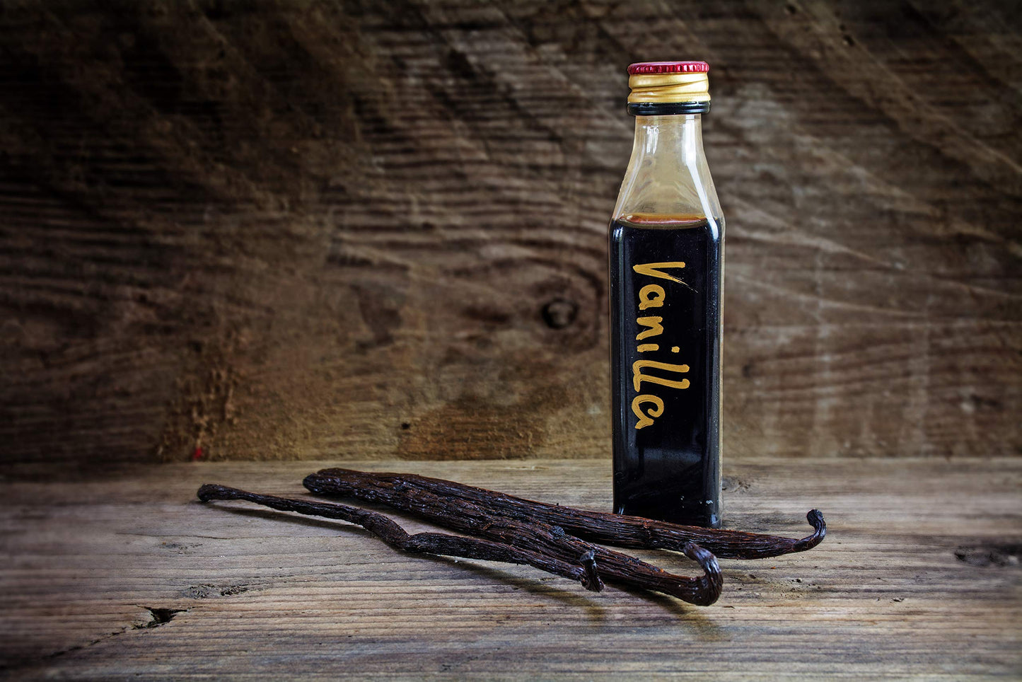 Vanilla Bean Kings Organic Madagascar Vanilla Beans Pods - 4 Ounce, Grade B for Baking, Brewing, Cooking, Black/Dark Brown
