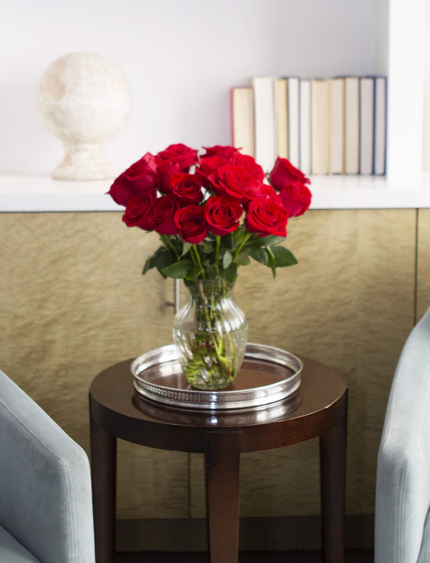 KaBloom Flowers - Mothers Day Collection - The Romantic Classic Bouquet of 18 Fresh Red Roses (Farm-Fresh) with Vase|Gift for Birthday  Thank You  Valentine  Mothers Day Fresh Flowers
