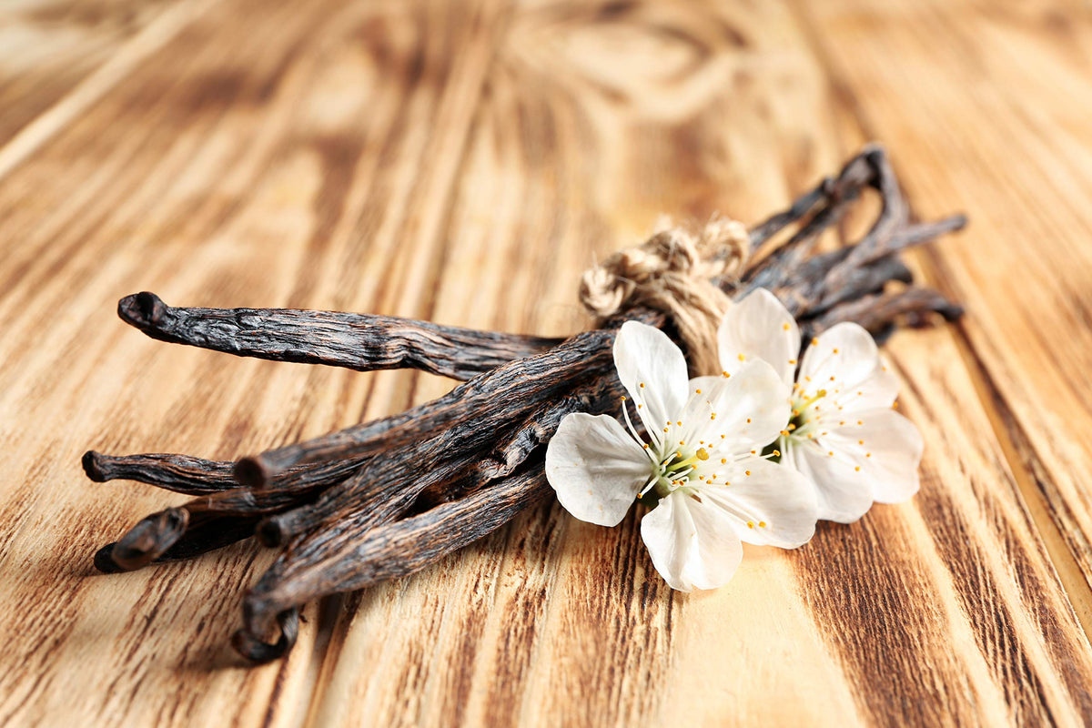 Vanilla Bean Kings Whole Vanilla Beans - Grade B Pods for Baking & Brewing, 10 Count, Black/Dark Brown