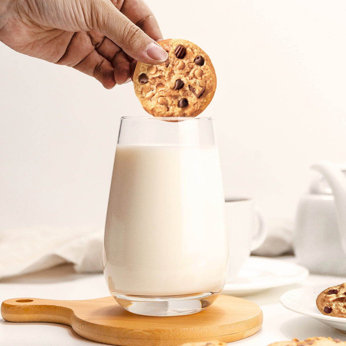 CHIPS AHOY! Reeses Peanut Butter Cup Chocolate Chip Cookies, 12 - 9.5 oz Packs