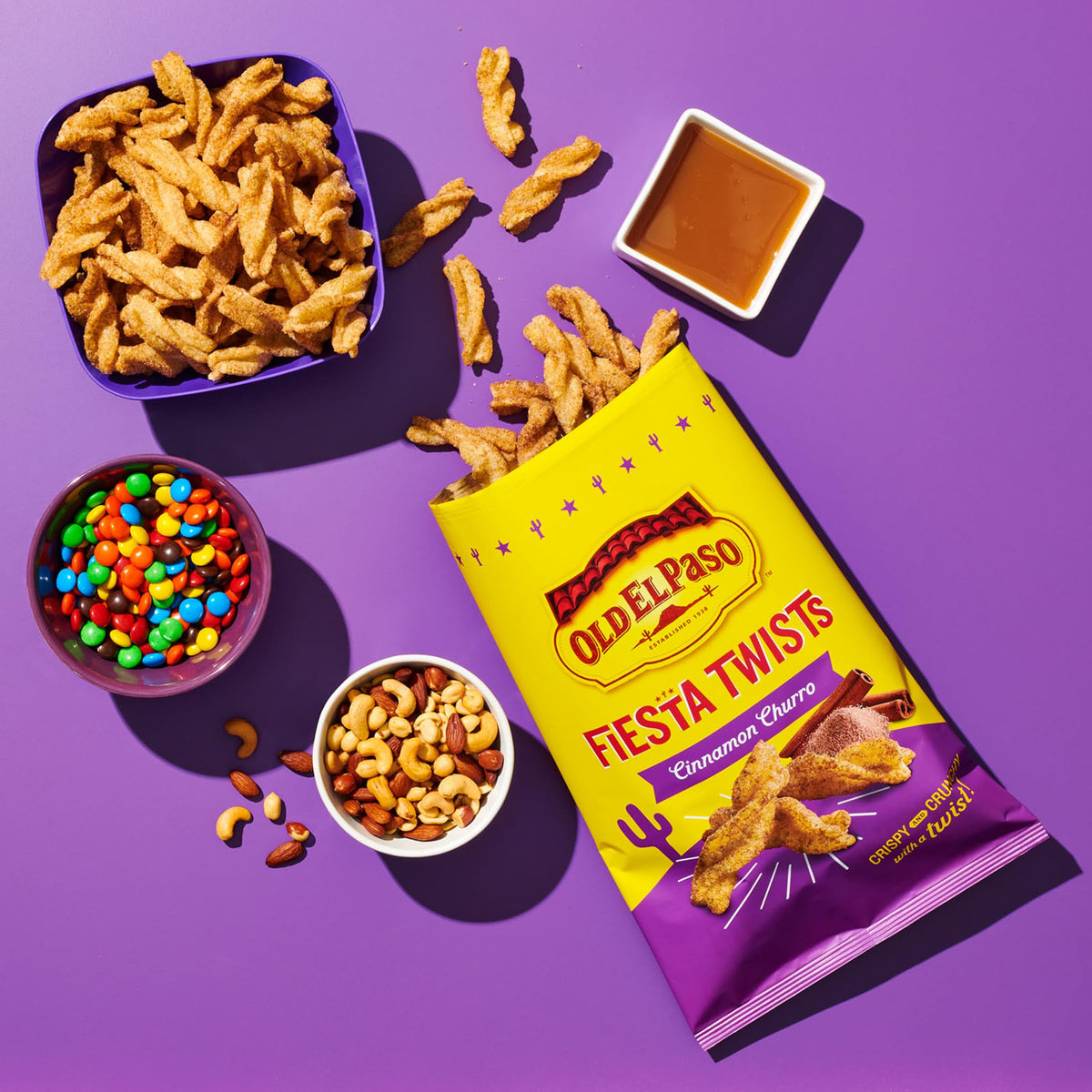 Old El Paso Fiesta Twists, Cinnamon Churro, Crispy Corn Snacks, 5.5 Oz