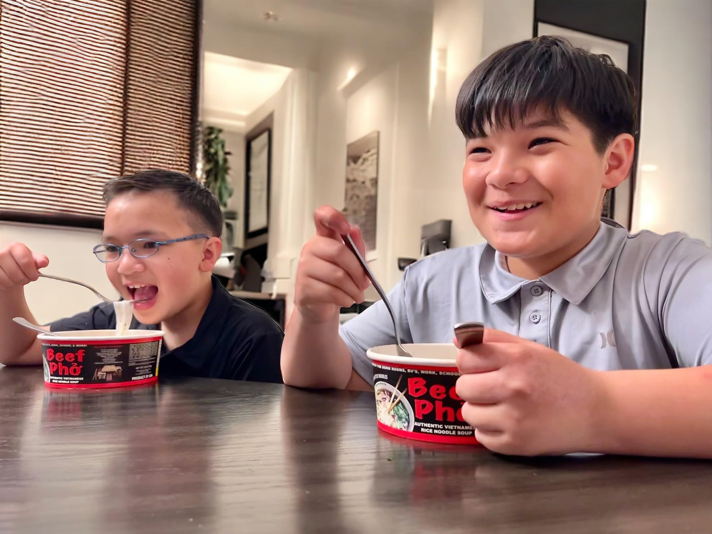 Instant Beef Pho Pack of 4  Authentic Vietnamese Soup  Pholicious Brand - New