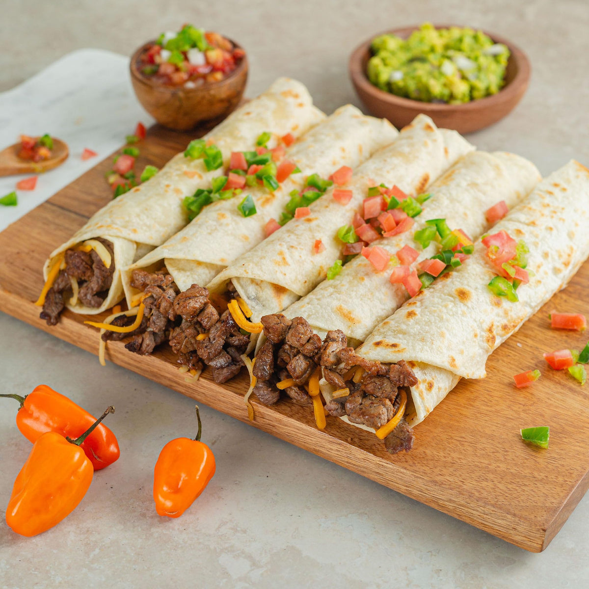 Maria & Ricardo's Organic White Flour Tortillas, 3 Pack, Non-GMO, Vegan, Kosher, 15.7 oz (8 Tortillas)