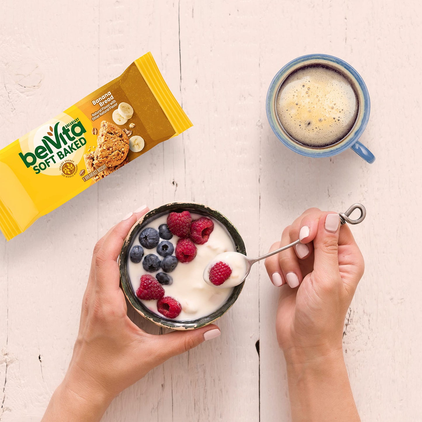 belVita Soft Baked Breakfast Bars, Banana Bread, 6 Boxes of 5 Packs (1 Biscuit Per Pack)