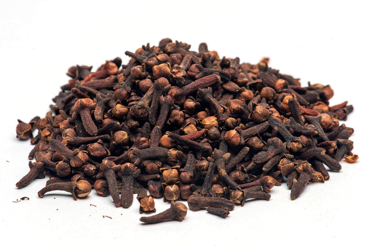 Whole Cloves (Clavo De Olor) Weights: 1 Oz, 2 Oz, 4 Oz, And 8 Oz!! (1 Oz)
