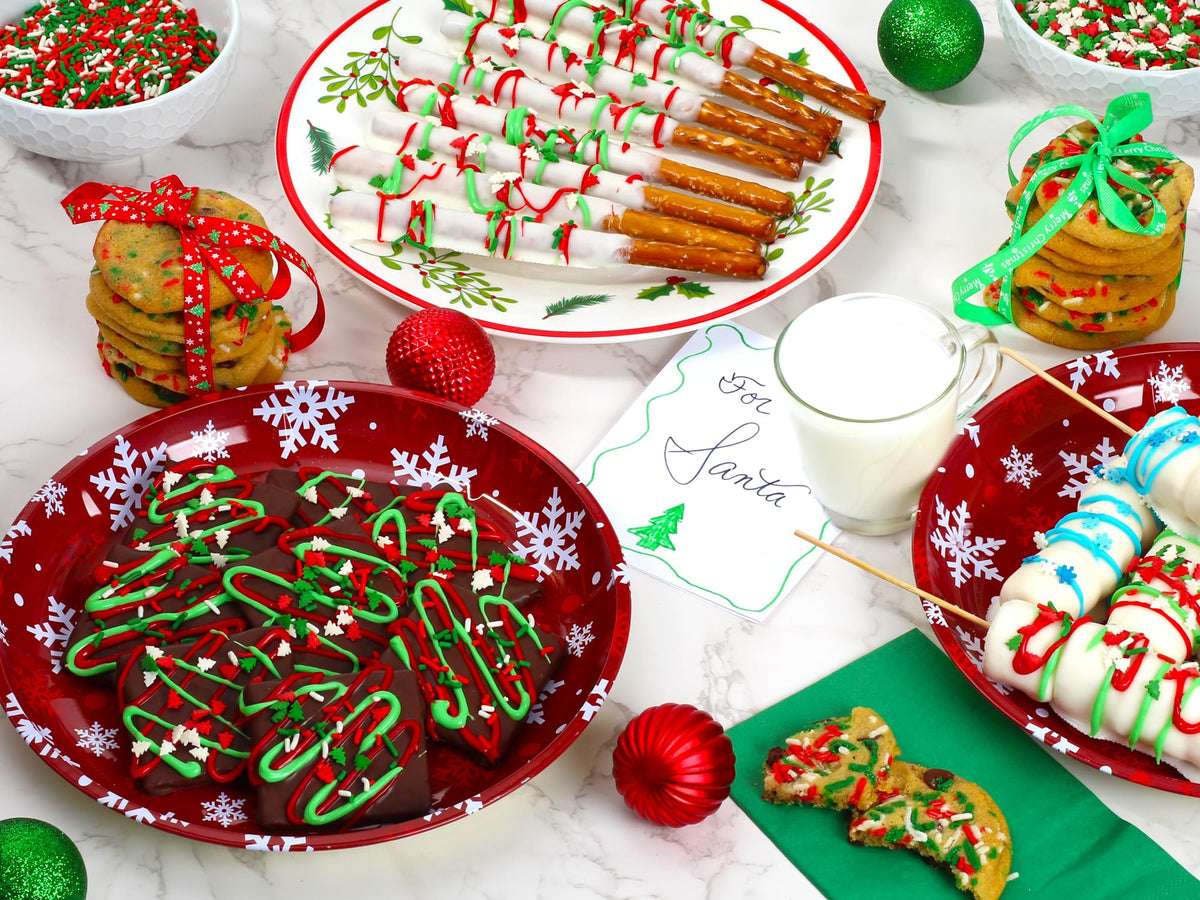 Christmas Sprinkles Bulk - 2.2 LB - Xmas Tree Jimmies - Red, Green & White Confetti for Dessert Decorating - Holiday Baking Topp