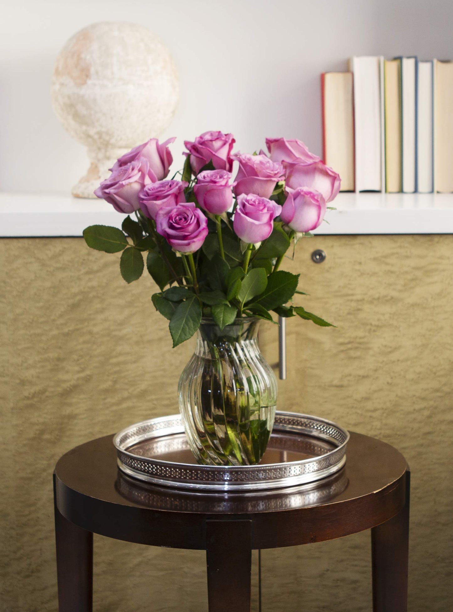 Kabloom Flowers - Bouquet Of 12 Fresh Purple Roses (Farm-Fresh, Long-Stem) With Vase - Gift For Birthday, Anniversary, Thank You, Valentine, Mother’S Day Fresh Flowers