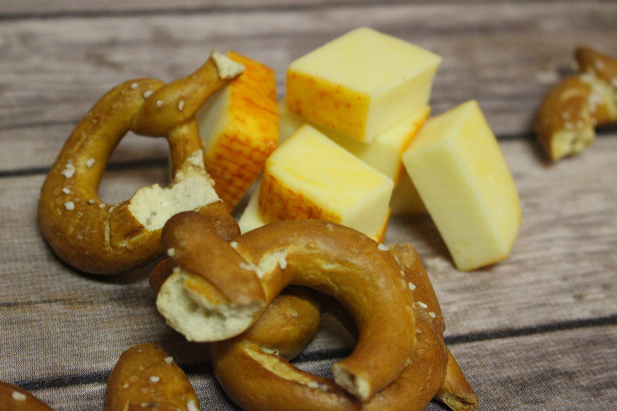 Hammonds Hard Pretzels, Old-Fashioned Hand-Made Sourdough Pretzels, 3 Pound Box