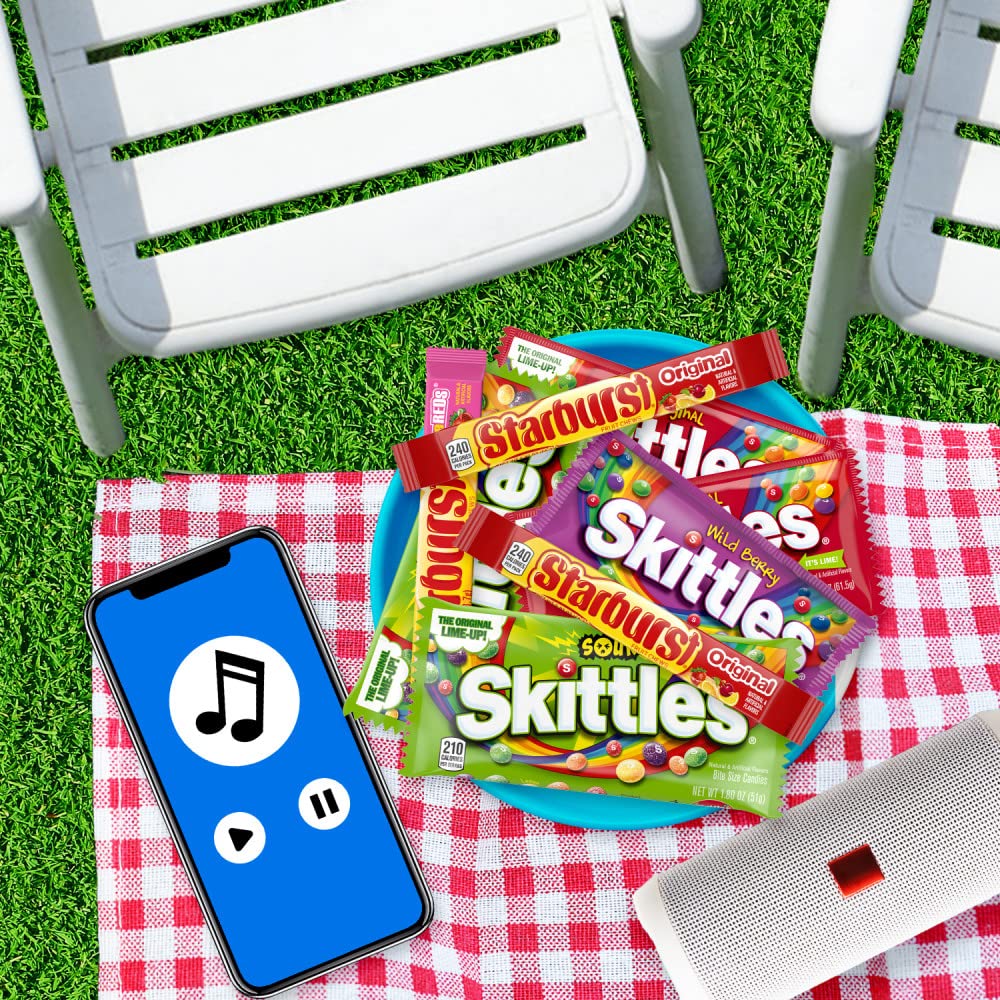 Skittles Assorted Candy Variety Pack, 30 Count Bulk Box, Perfect for Holidays, Gifts, Parties, 37.05 oz