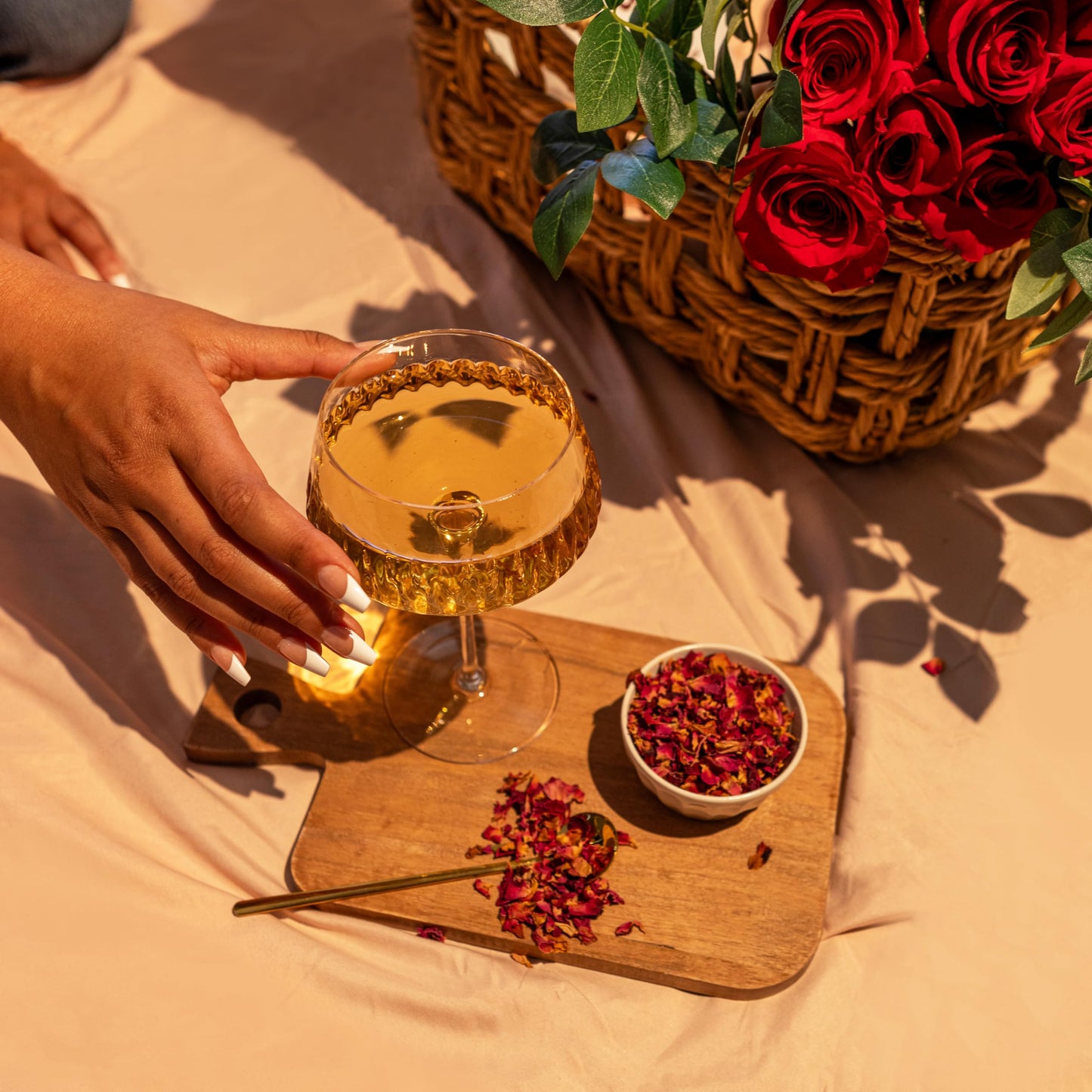 Dried Rose Petals - 100% Certified Organic - Herbs - Red Rose Petals for Loose Leaf Tea, Cocktails and Cakes - 4oz Resealable Ba