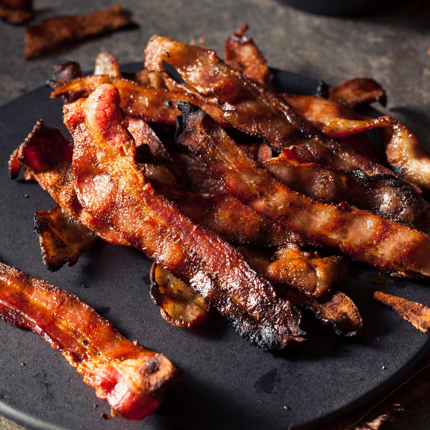 Nueskes Applewood Smoked Bacon 1Lb Packs (4)
