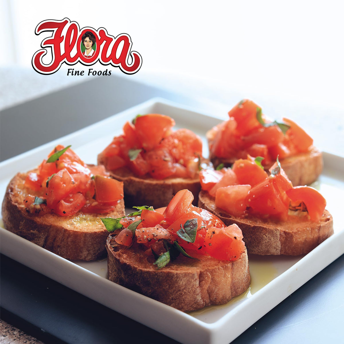 Flora Organic Bruschette Mini Toasts - Tomato & Basil - Italian Snack - USDA Organic - No Trans Fat - Oven Baked - 5.3 oz (150g)