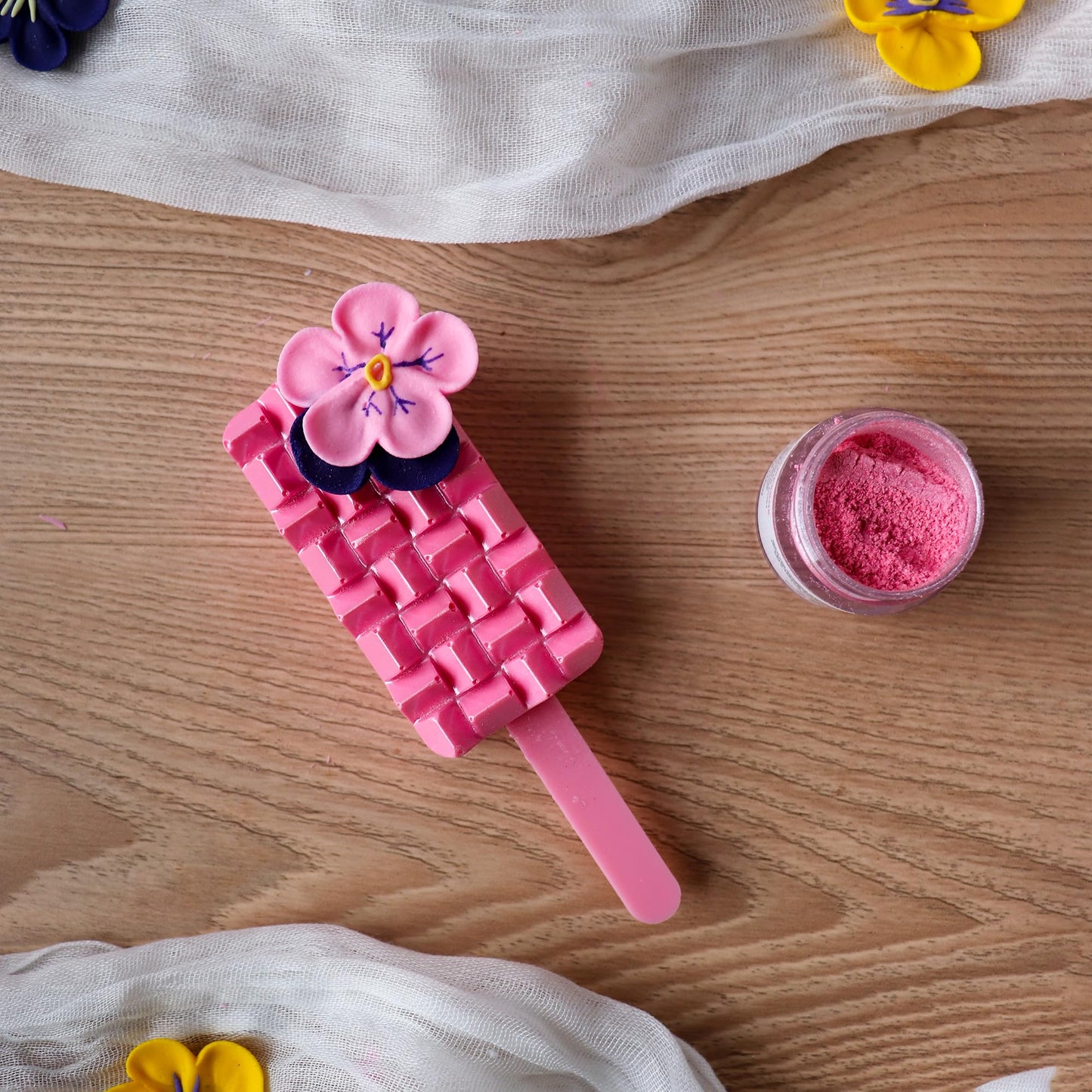 OCREME Royal Icing Sugar Flower - Pansy Cake Decorations - 1-1/4 Inch - Pink/Royal Blue - Model OCRIF-6