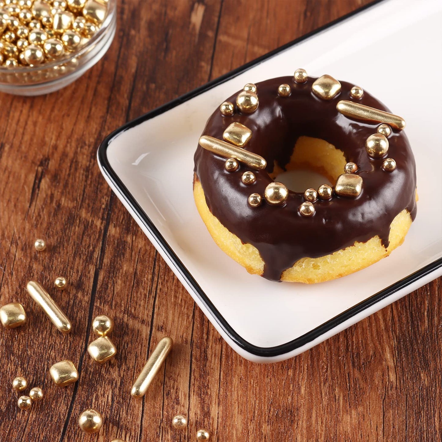 Cobakey Gold Sprinkles for Cake Decorating, 7 Ounces, Perfect for Cupcakes, Cookies, Ice Cream, Weddings, New Year’s Eve