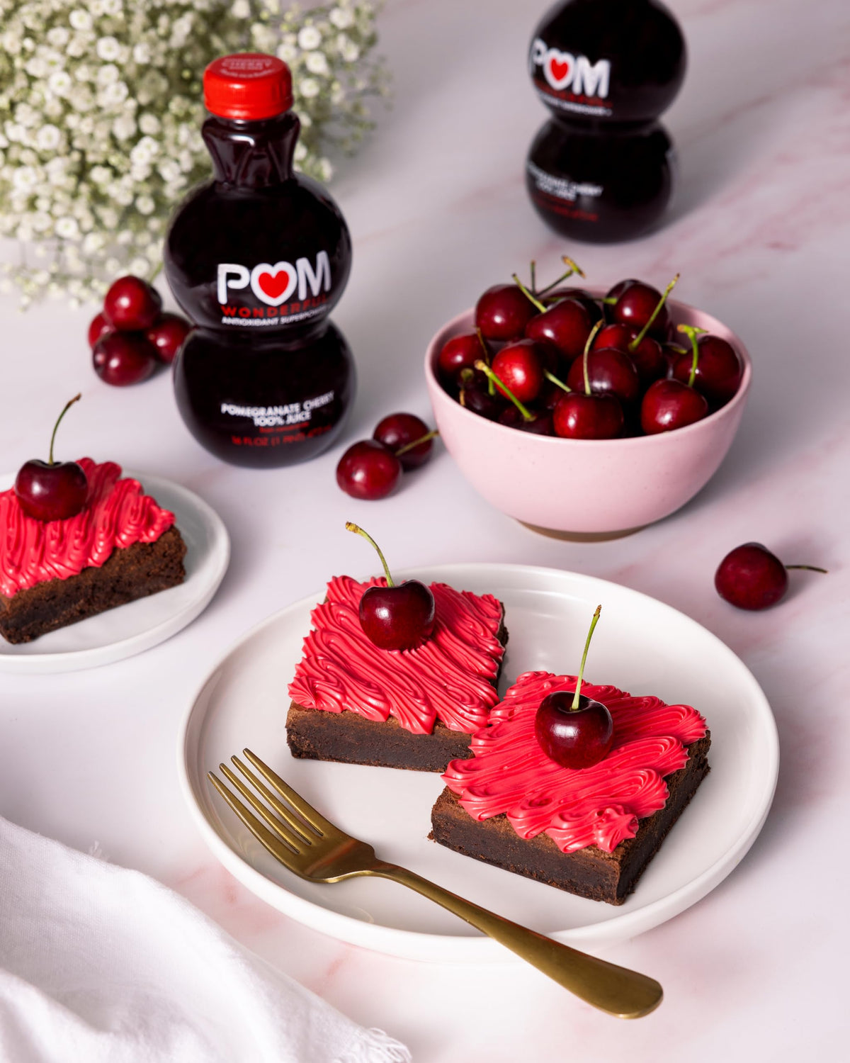 POM Wonderful Pomegranate Cherry 100% Juice, 16 Fl Oz (Pack of 6)