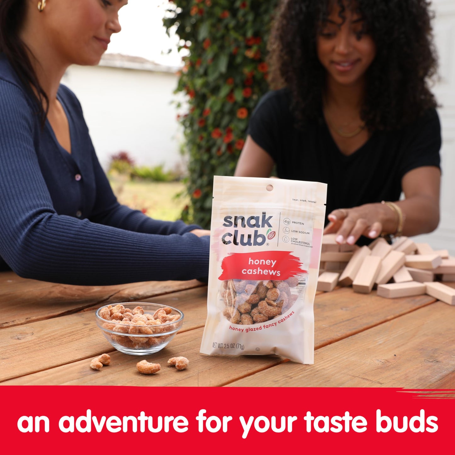 Snak Club Bags Honey Cashews, Crunchy, Glazed, Gluten-Free, Family Size, 10.5 Ounce