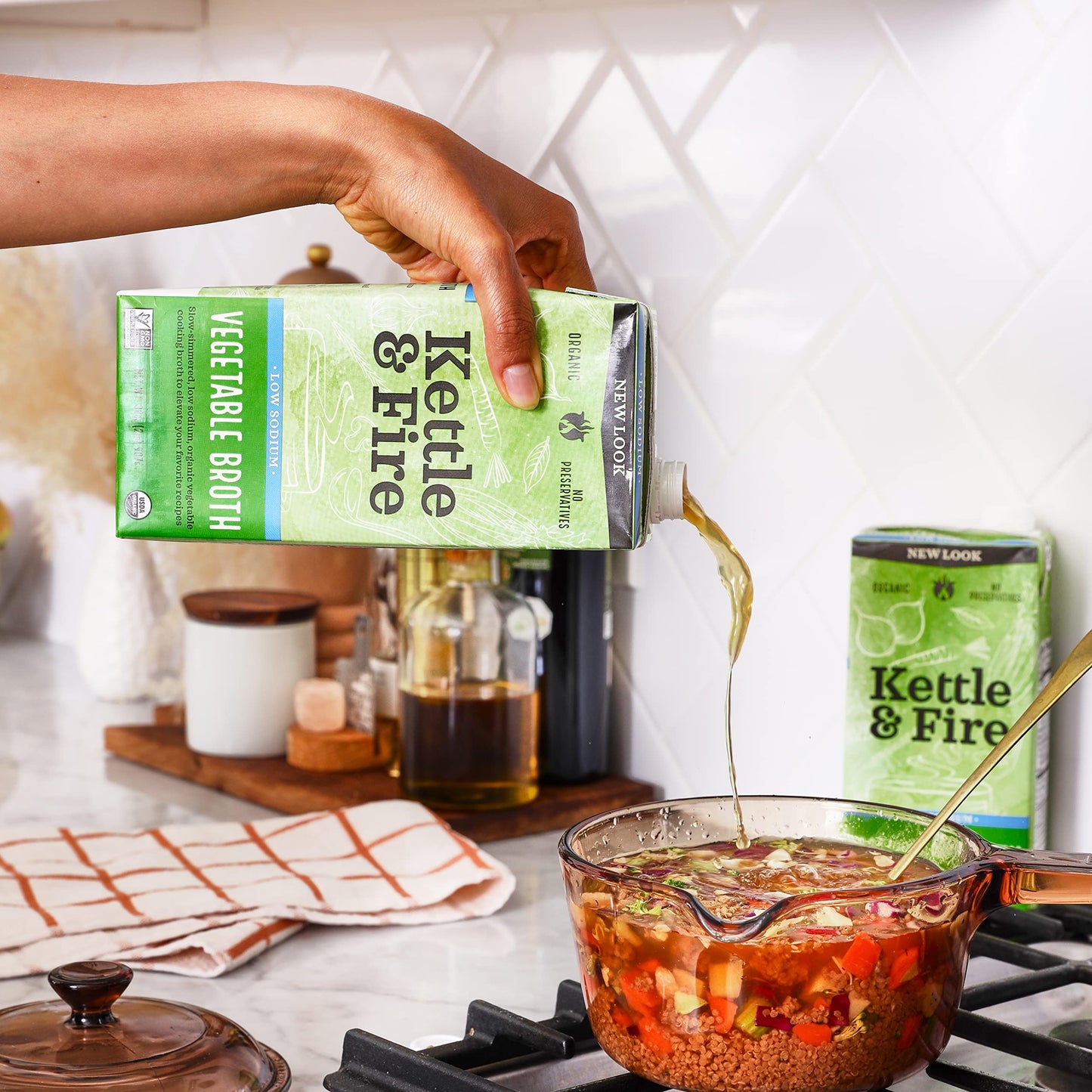 Kettle & Fire Organic Vegetable Cooking Broth Low Sodium, 32 Ounce