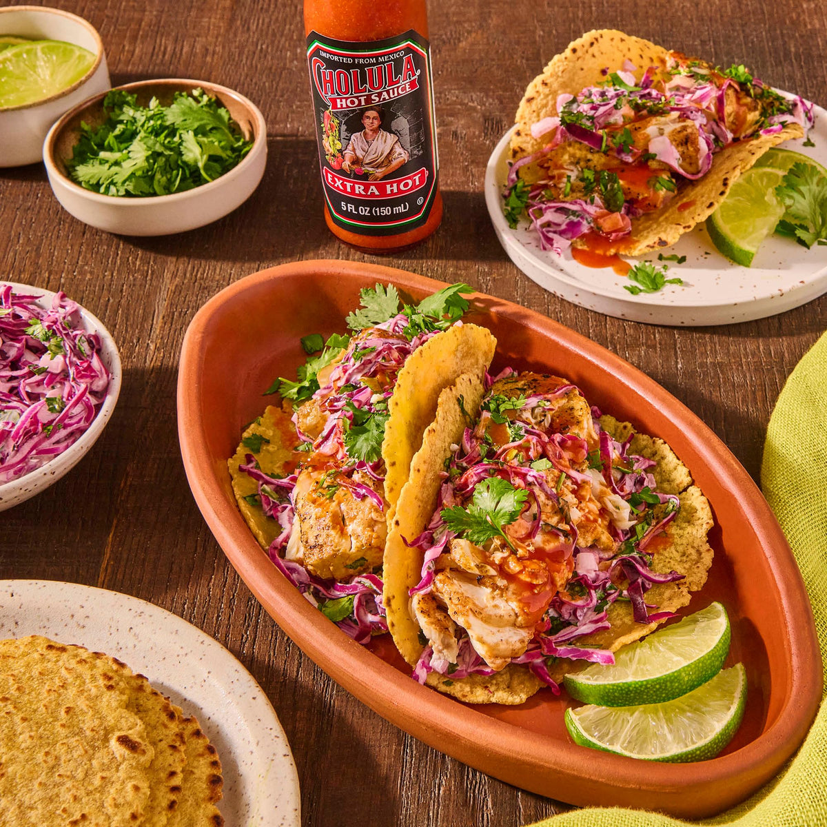 Cholula Hot Sauce, Extra Hot, Product of Mexico, Blend of Arbol & Piquin Peppers for Bringing Extra Hot Heat to Tacos, Eggs, Piz